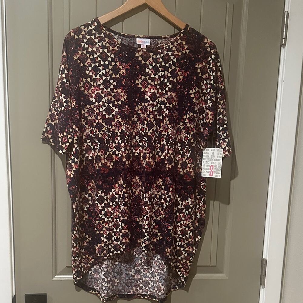 LULAROE Irma Top S